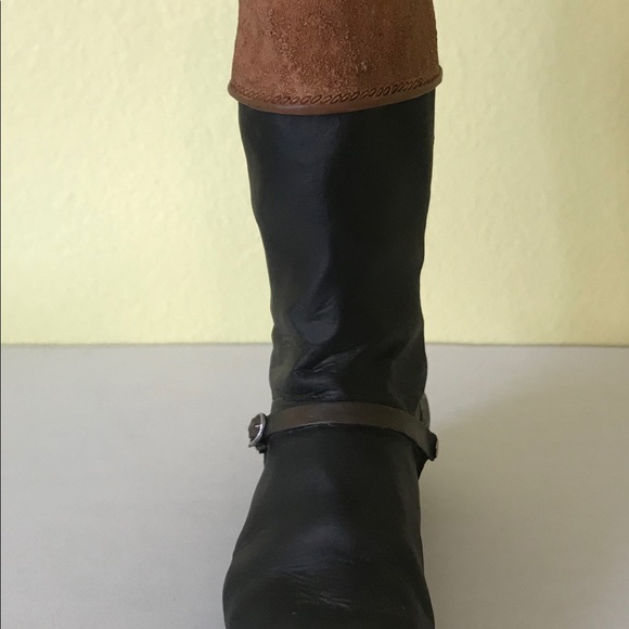 Collectible George Washington Riding Boot - Picture 9 of 10
